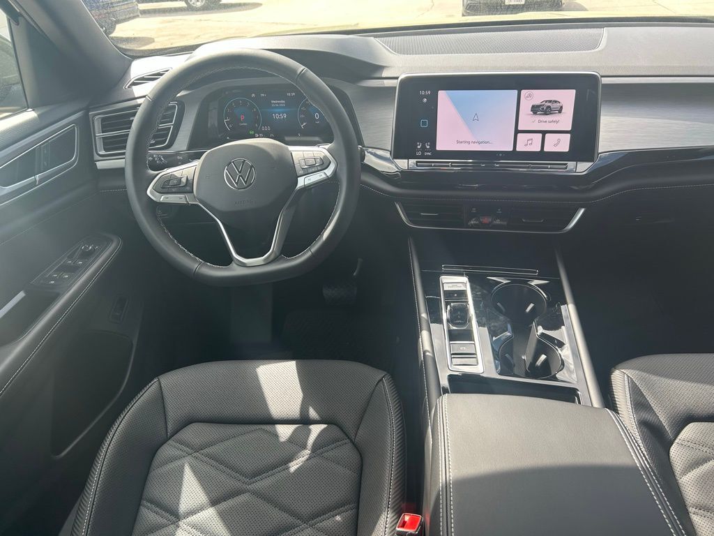 2026 Volkswagen Atlas Cross Sport 2.0T SE w/Technology Tampa FL