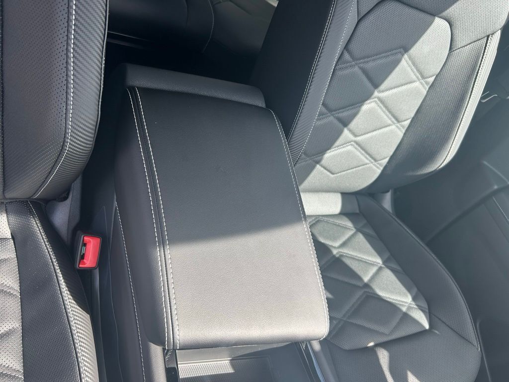 2026 Volkswagen Atlas Cross Sport 2.0T SE w/Technology Tampa FL