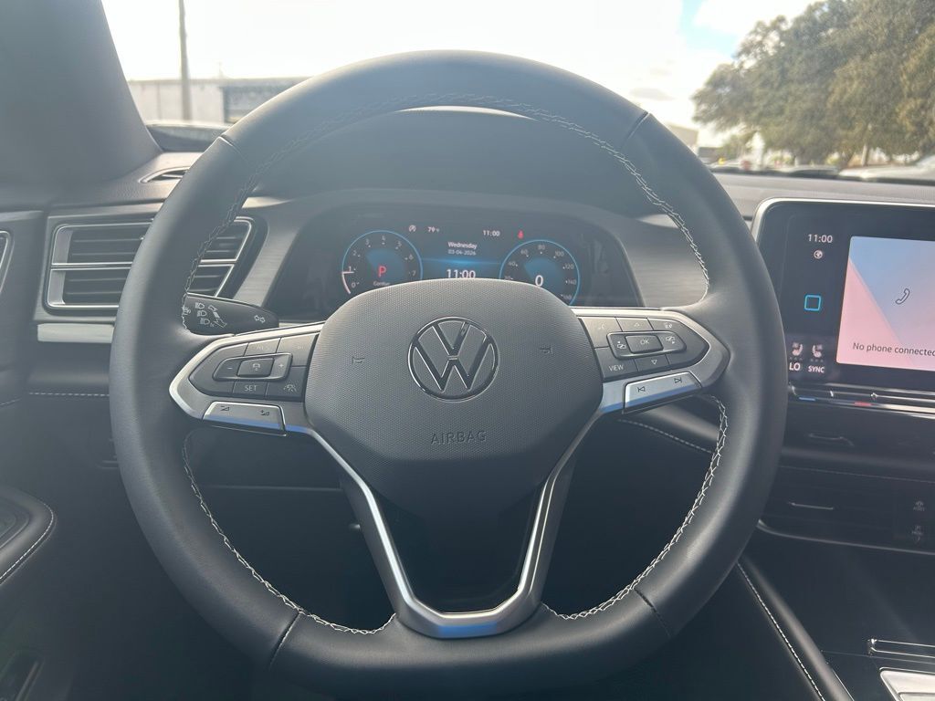 2026 Volkswagen Atlas Cross Sport 2.0T SE w/Technology Tampa FL