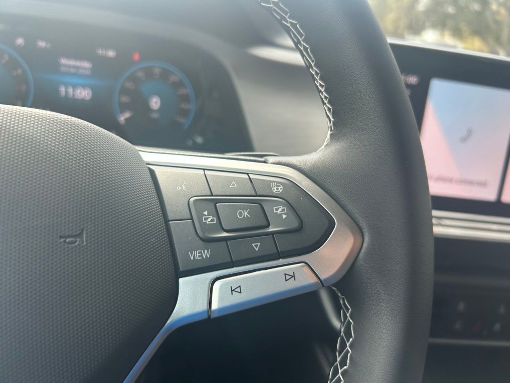 2026 Volkswagen Atlas Cross Sport 2.0T SE w/Technology Tampa FL