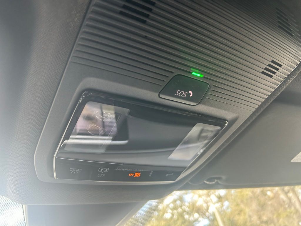 2026 Volkswagen Atlas Cross Sport 2.0T SE w/Technology Tampa FL