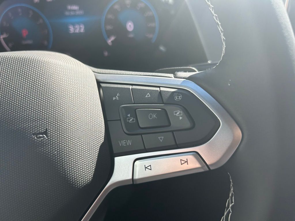 2026 Volkswagen Atlas Cross Sport 2.0T SE w/Technology Tampa FL