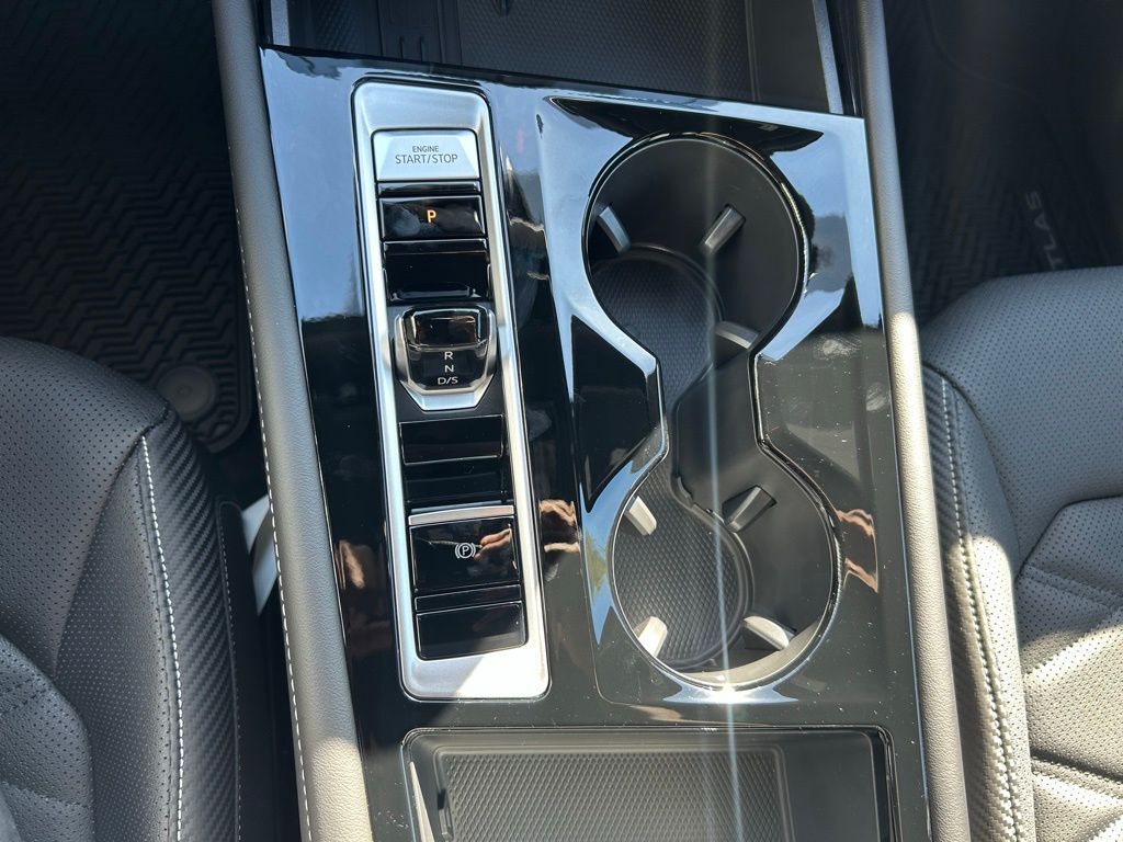 2026 Volkswagen Atlas Cross Sport 2.0T SE w/Technology Tampa FL