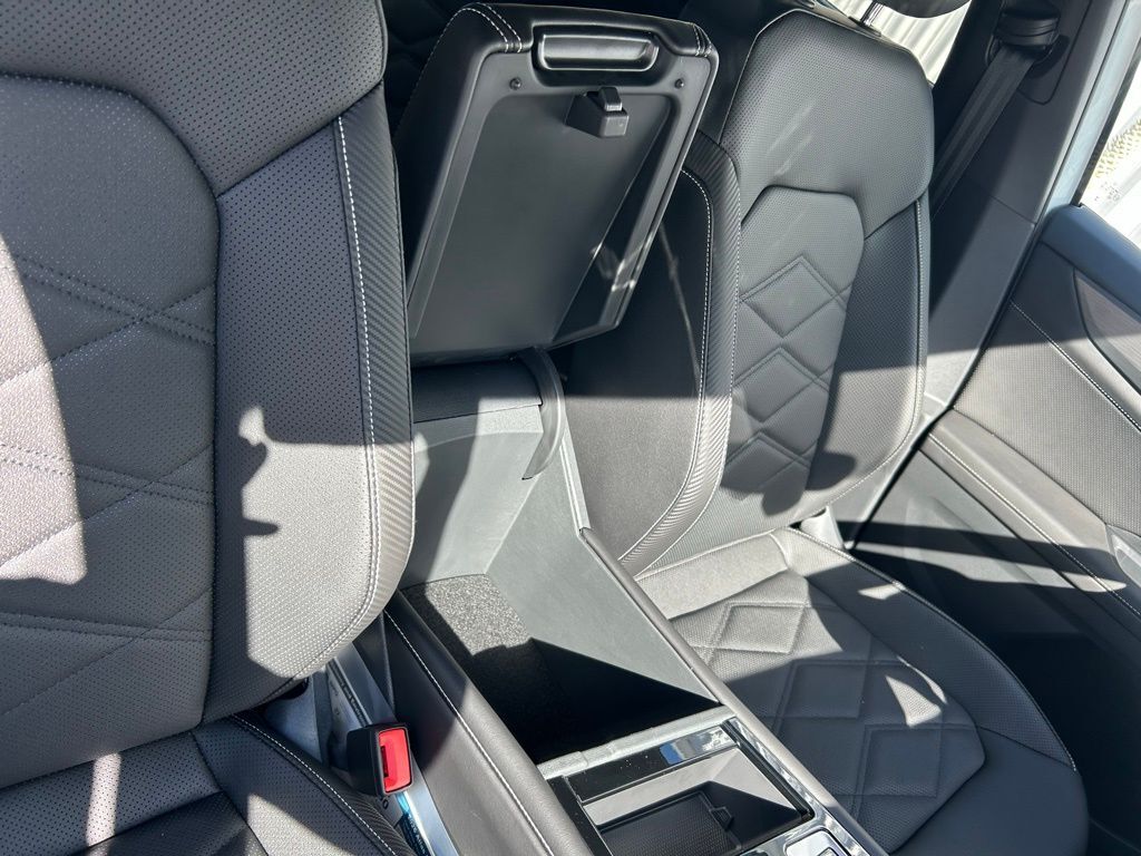 2026 Volkswagen Atlas Cross Sport 2.0T SE w/Technology Tampa FL