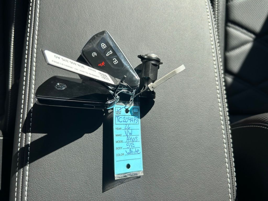 2026 Volkswagen Atlas Cross Sport 2.0T SE w/Technology Tampa FL