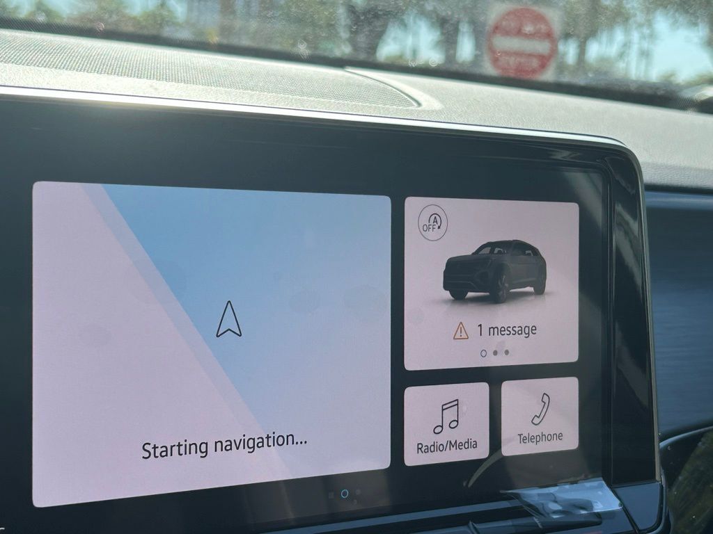 2026 Volkswagen Atlas Cross Sport 2.0T SE w/Technology Tampa FL