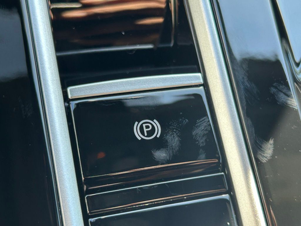 2026 Volkswagen Atlas Cross Sport 2.0T SE w/Technology Tampa FL