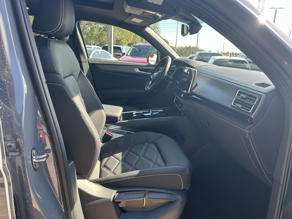 2026 Volkswagen Atlas Cross Sport 2.0T SE w/Technology Tampa FL