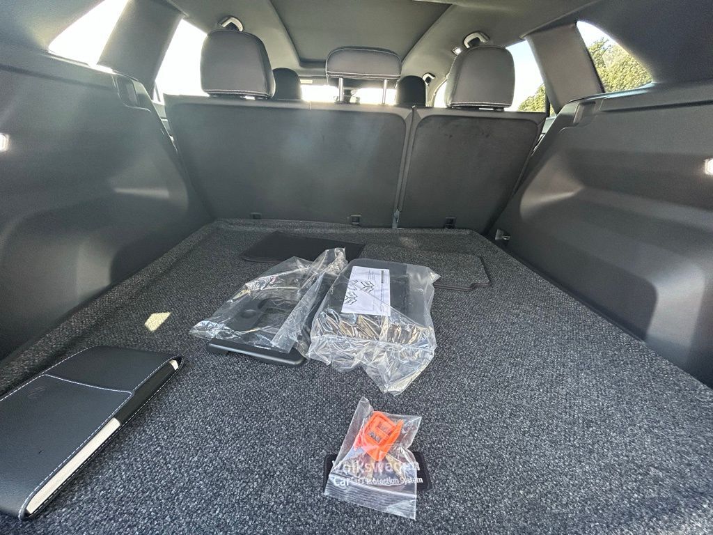 2026 Volkswagen Atlas Cross Sport 2.0T SE w/Technology Tampa FL