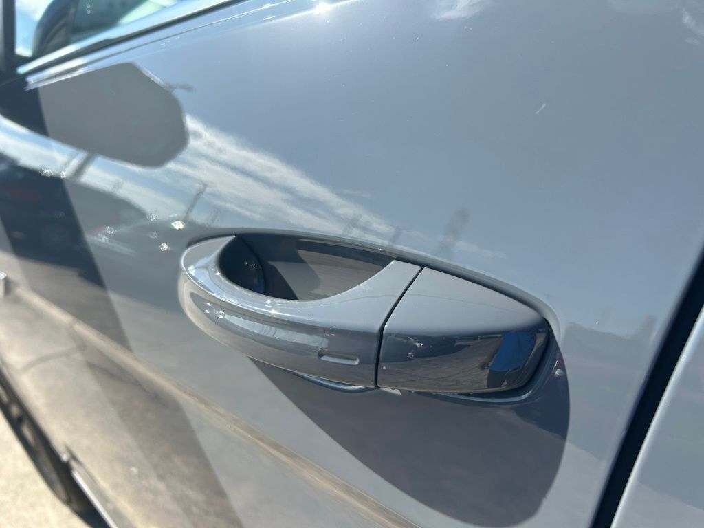 2026 Volkswagen Atlas Cross Sport 2.0T SE w/Technology Tampa FL