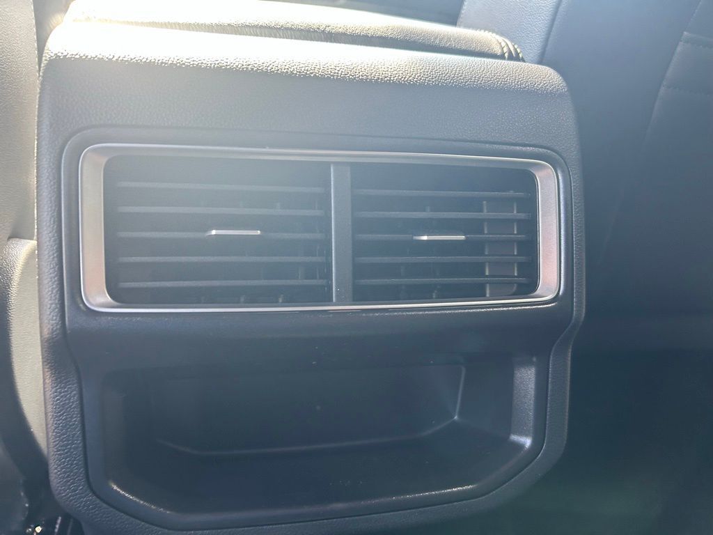 2026 Volkswagen Atlas Cross Sport 2.0T SE w/Technology Tampa FL