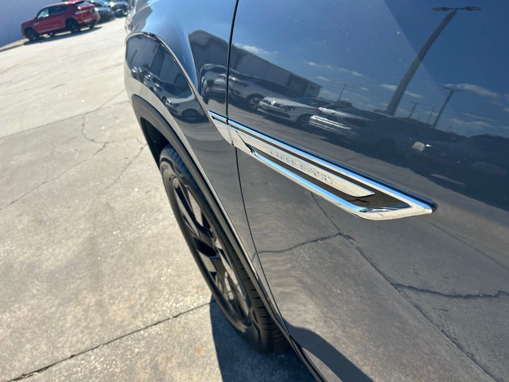 2026 Volkswagen Atlas Cross Sport 2.0T SE w/Technology Tampa FL