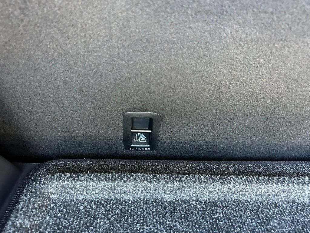 2026 Volkswagen Atlas Cross Sport 2.0T SE w/Technology Tampa FL