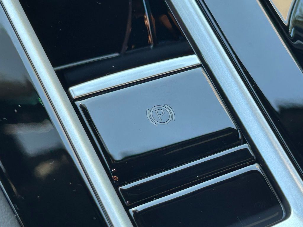 2026 Volkswagen Atlas Cross Sport 2.0T SE w/Technology Tampa FL