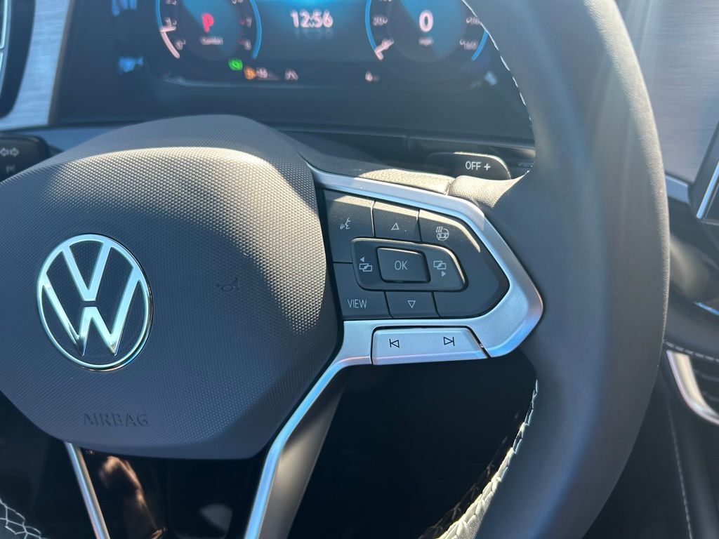 2026 Volkswagen Atlas Cross Sport 2.0T SE w/Technology Tampa FL