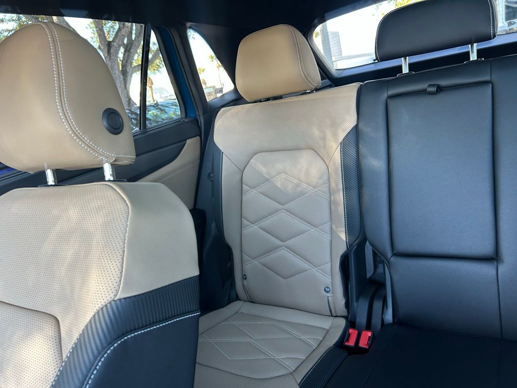 2026 Volkswagen Atlas Cross Sport 2.0T SE w/Technology Tampa FL