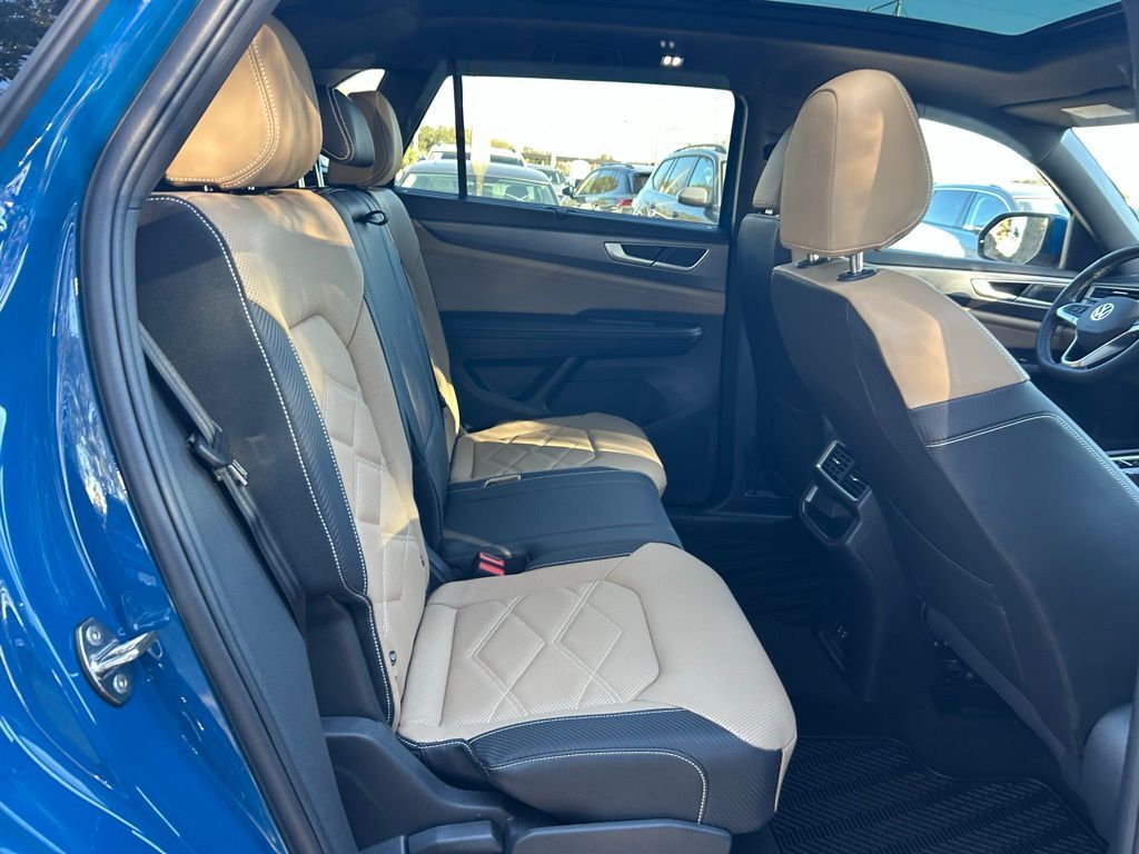 2026 Volkswagen Atlas Cross Sport 2.0T SE w/Technology Tampa FL