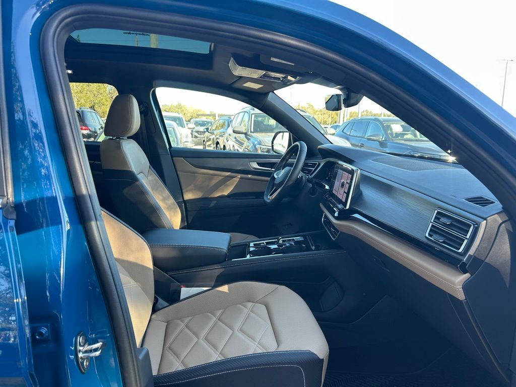 2026 Volkswagen Atlas Cross Sport 2.0T SE w/Technology Tampa FL