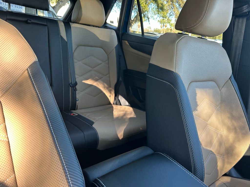 2026 Volkswagen Atlas Cross Sport 2.0T SE w/Technology Tampa FL