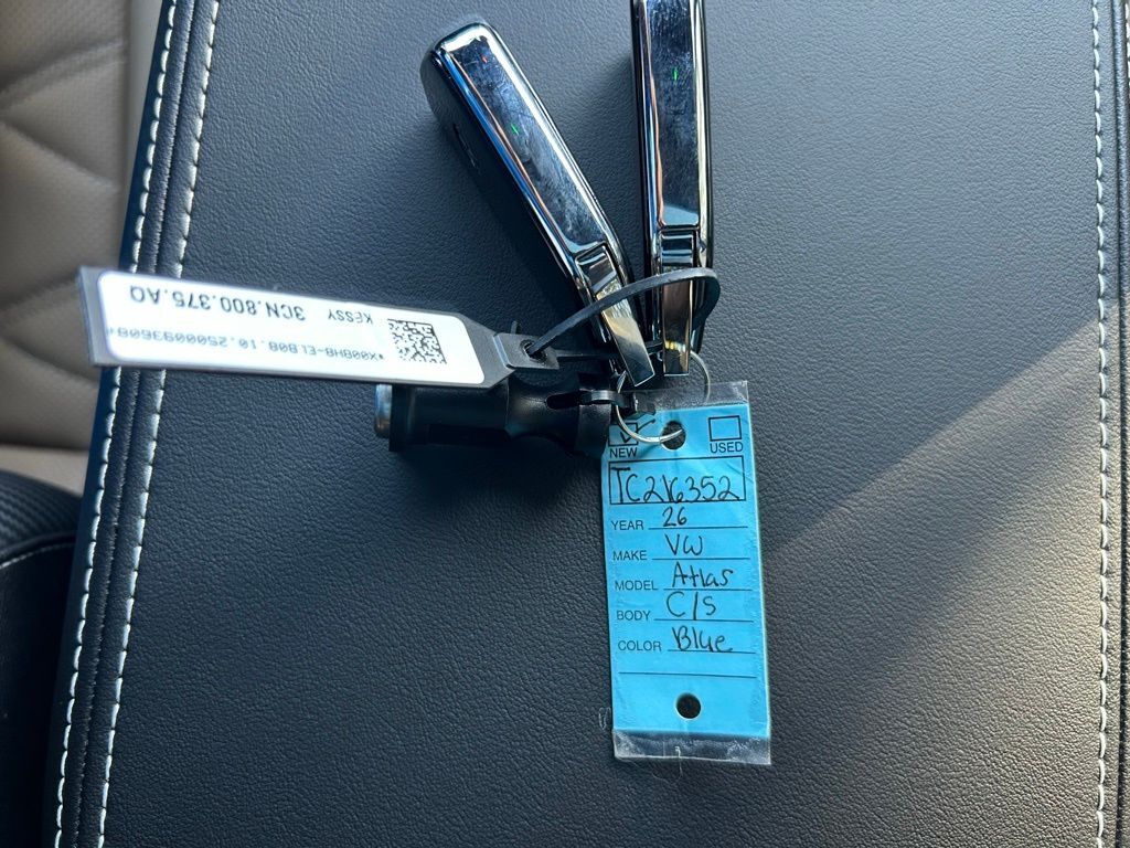 2026 Volkswagen Atlas Cross Sport 2.0T SE w/Technology Tampa FL