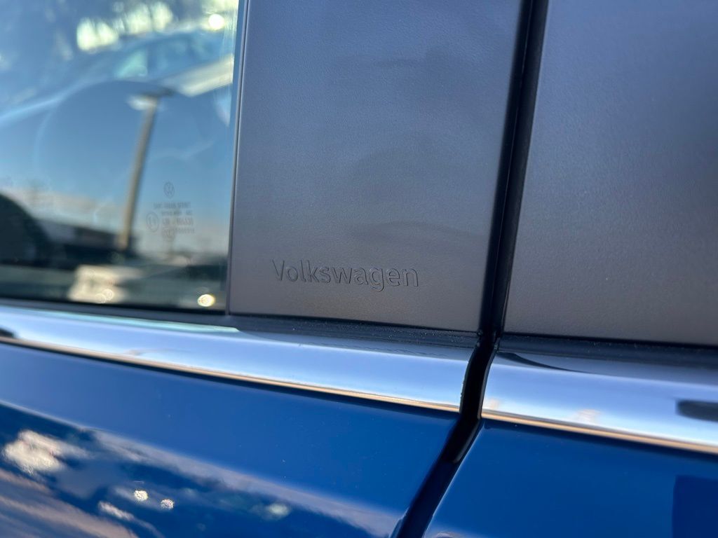 2026 Volkswagen Atlas Cross Sport 2.0T SE w/Technology Tampa FL