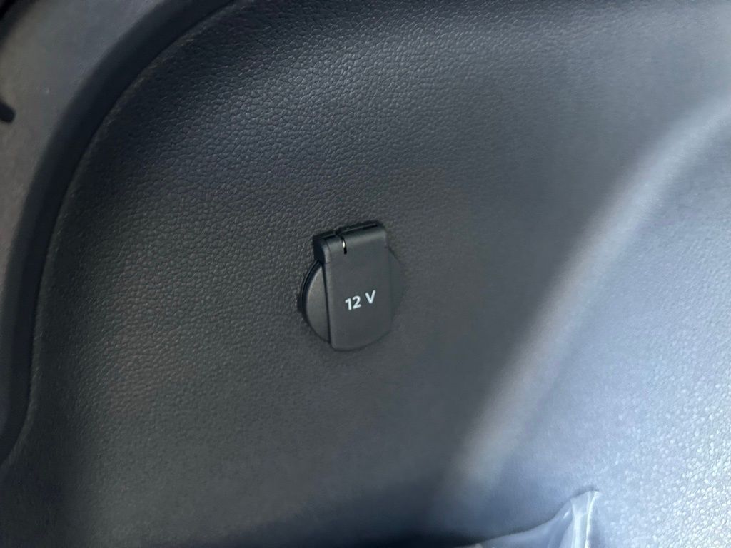 2026 Volkswagen Atlas Cross Sport 2.0T SE w/Technology Tampa FL