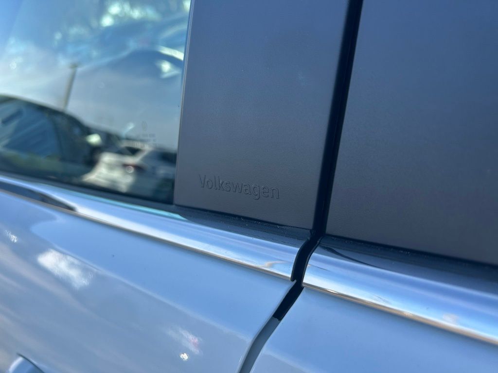 2026 Volkswagen Atlas Cross Sport 2.0T SE w/Technology Tampa FL