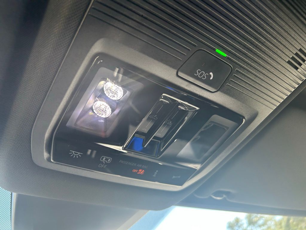 2026 Volkswagen Atlas Cross Sport 2.0T SE w/Technology Tampa FL