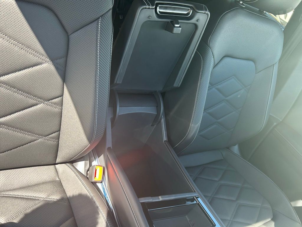 2026 Volkswagen Atlas Cross Sport 2.0T SE w/Technology Tampa FL