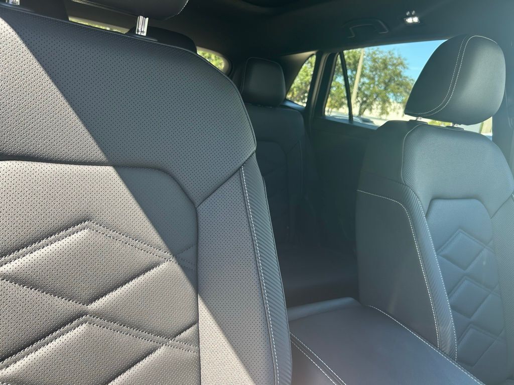 2026 Volkswagen Atlas Cross Sport 2.0T SE w/Technology Tampa FL