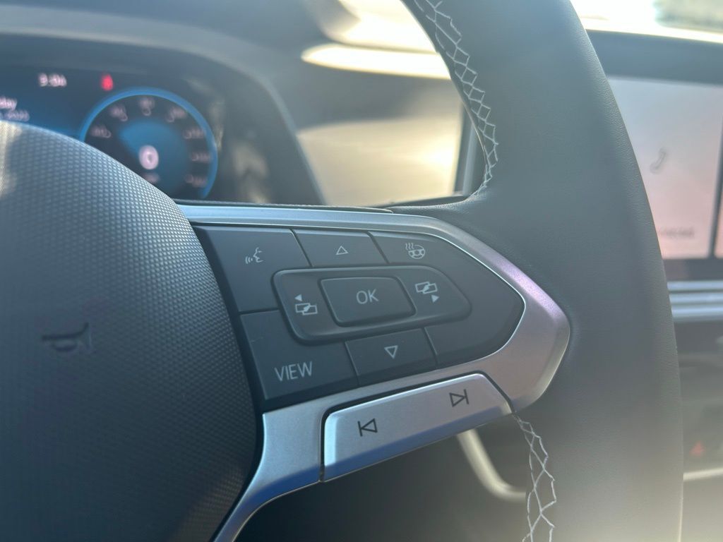 2026 Volkswagen Atlas Cross Sport 2.0T SE w/Technology Tampa FL