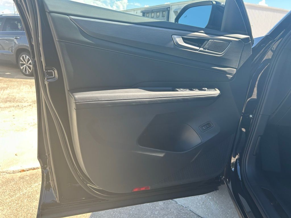 2026 Volkswagen Atlas Cross Sport 2.0T SE w/Technology Tampa FL