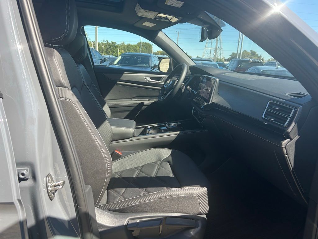 2026 Volkswagen Atlas Cross Sport 2.0T SE w/Technology Tampa FL