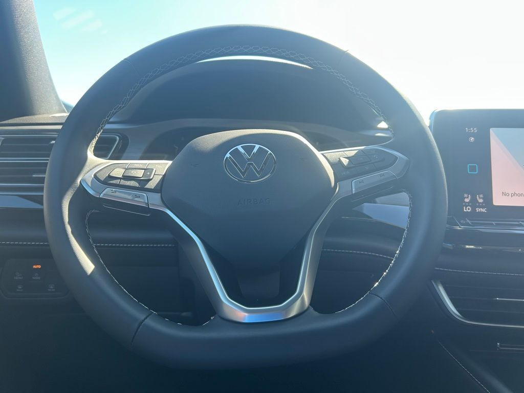 2026 Volkswagen Atlas Cross Sport 2.0T SE w/Technology Tampa FL