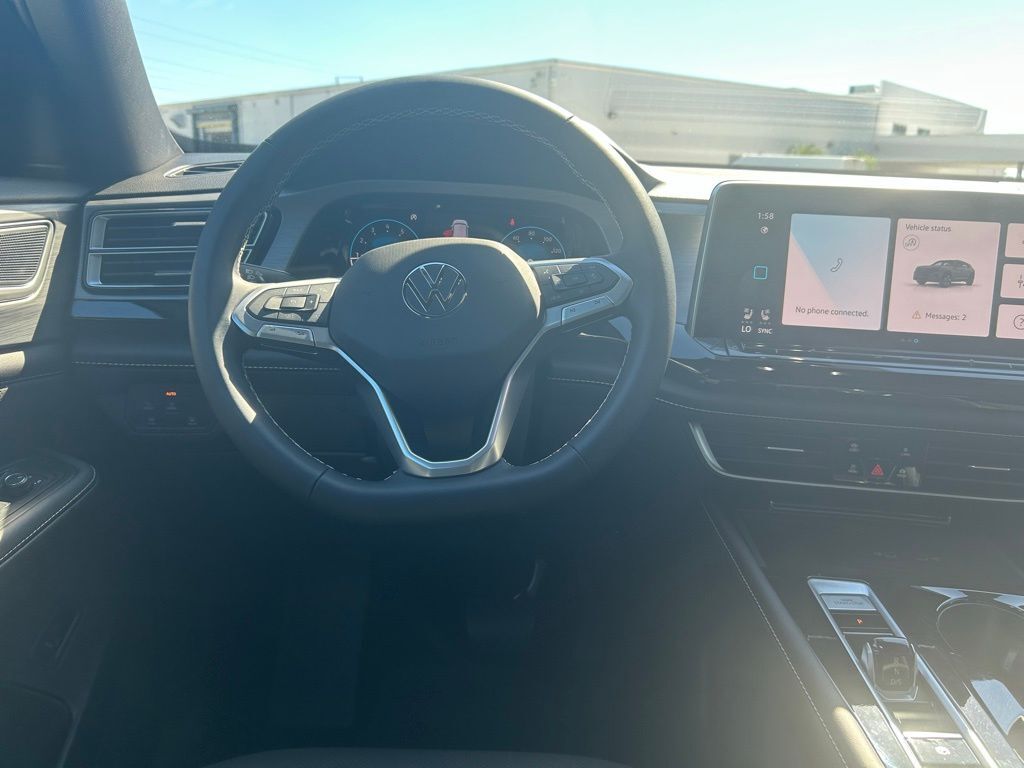 2026 Volkswagen Atlas Cross Sport 2.0T SE w/Technology Tampa FL