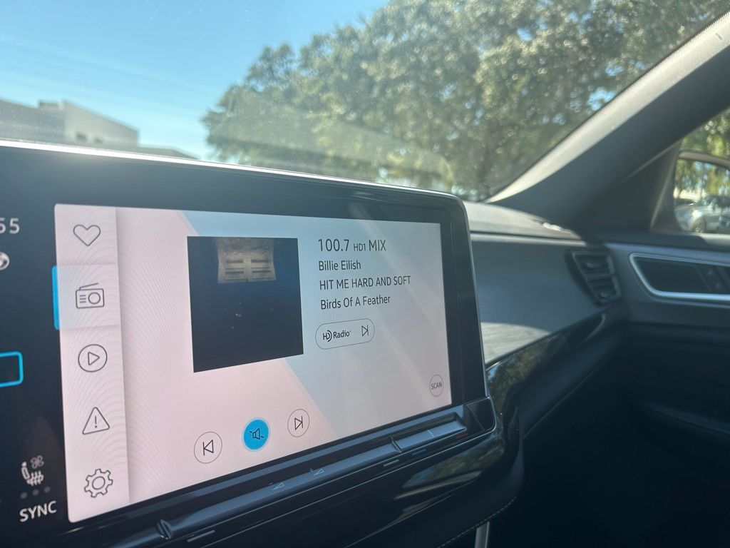 2026 Volkswagen Atlas Cross Sport 2.0T SE w/Technology Tampa FL