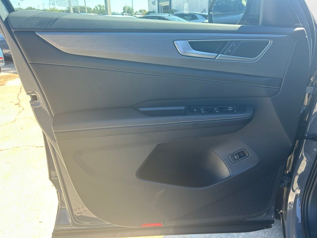 2026 Volkswagen Atlas Cross Sport 2.0T SE w/Technology Tampa FL