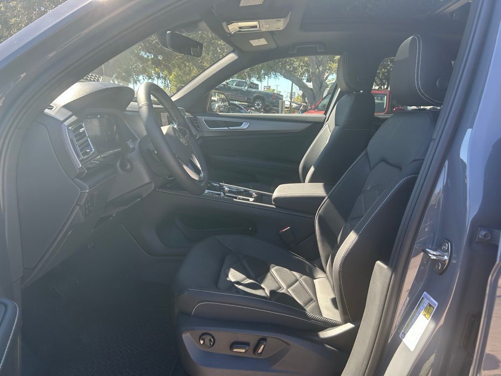 2026 Volkswagen Atlas Cross Sport 2.0T SE w/Technology Tampa FL