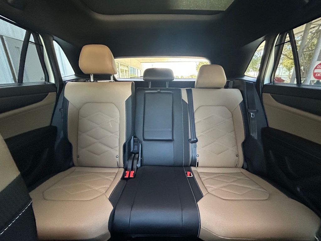 2026 Volkswagen Atlas Cross Sport 2.0T SE w/Technology Tampa FL