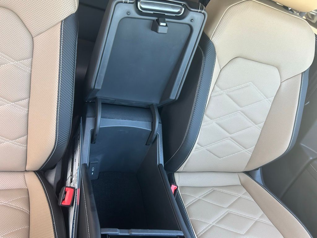 2026 Volkswagen Atlas Cross Sport 2.0T SE w/Technology Tampa FL