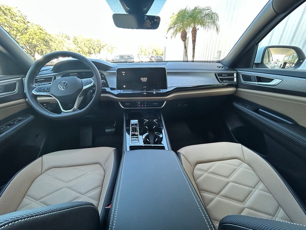 2026 Volkswagen Atlas Cross Sport 2.0T SE w/Technology Tampa FL