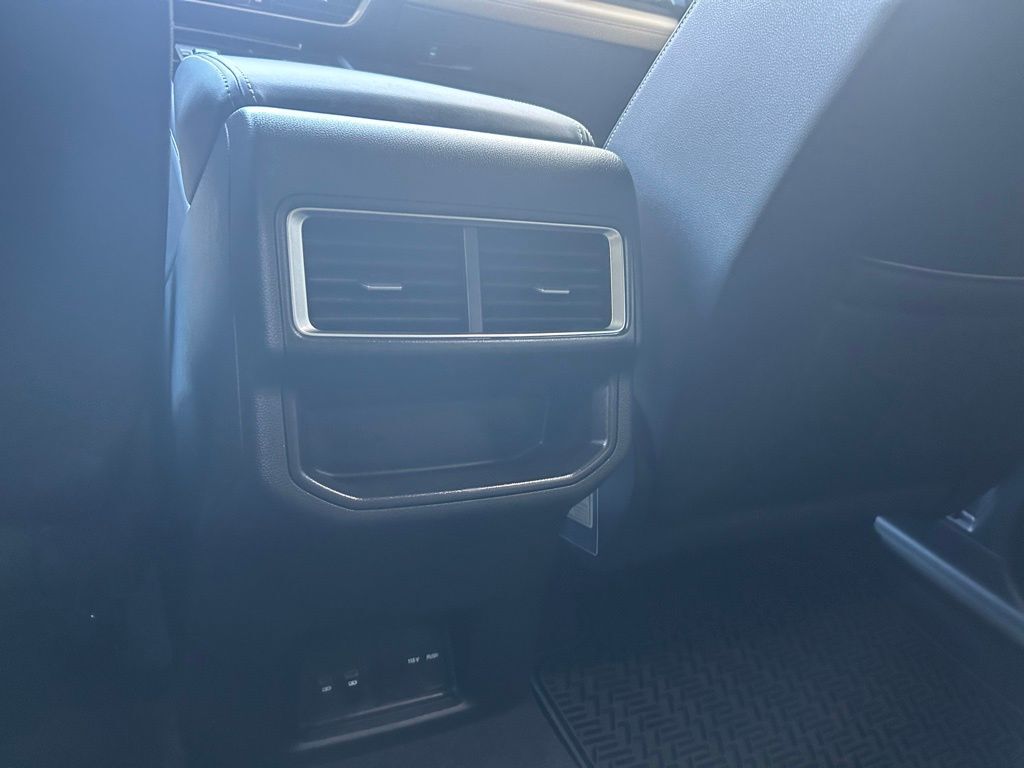 2026 Volkswagen Atlas Cross Sport 2.0T SE w/Technology Tampa FL