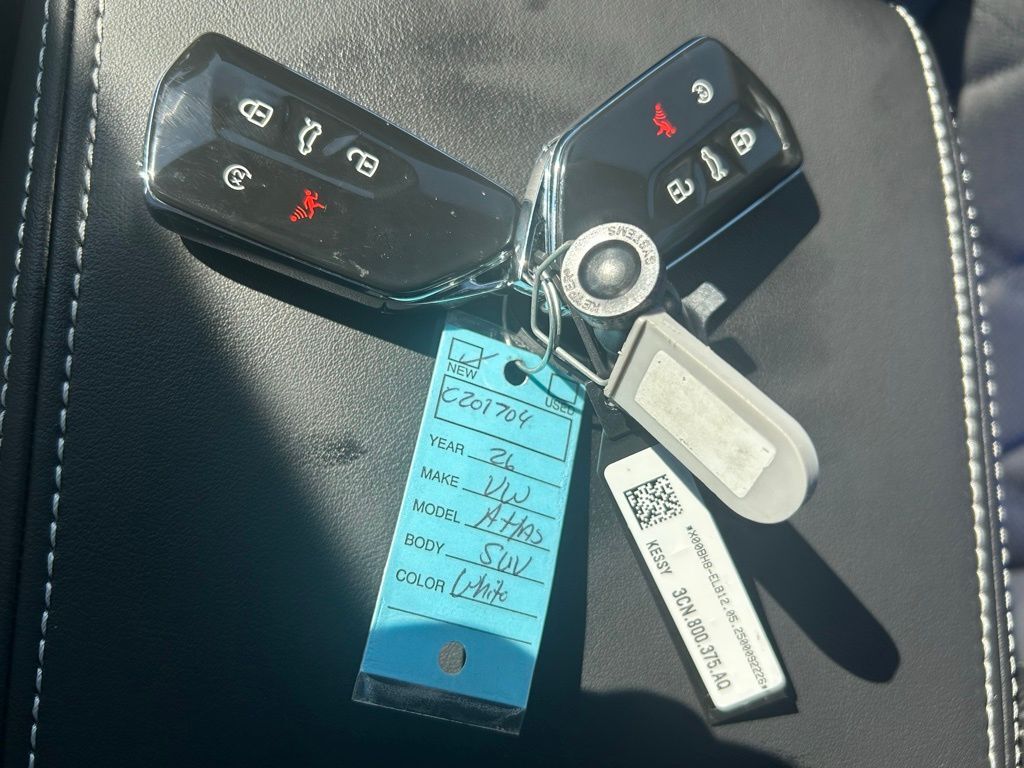 2026 Volkswagen Atlas Cross Sport 2.0T SE w/Technology Tampa FL