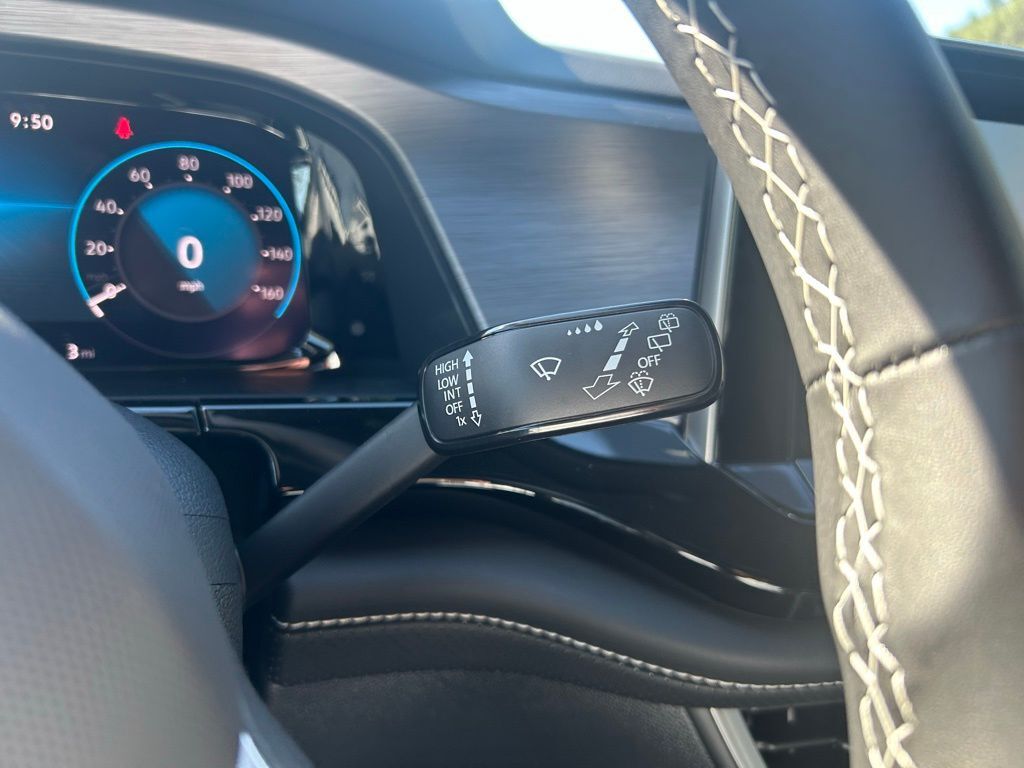 2026 Volkswagen Atlas Cross Sport 2.0T SE w/Technology Tampa FL