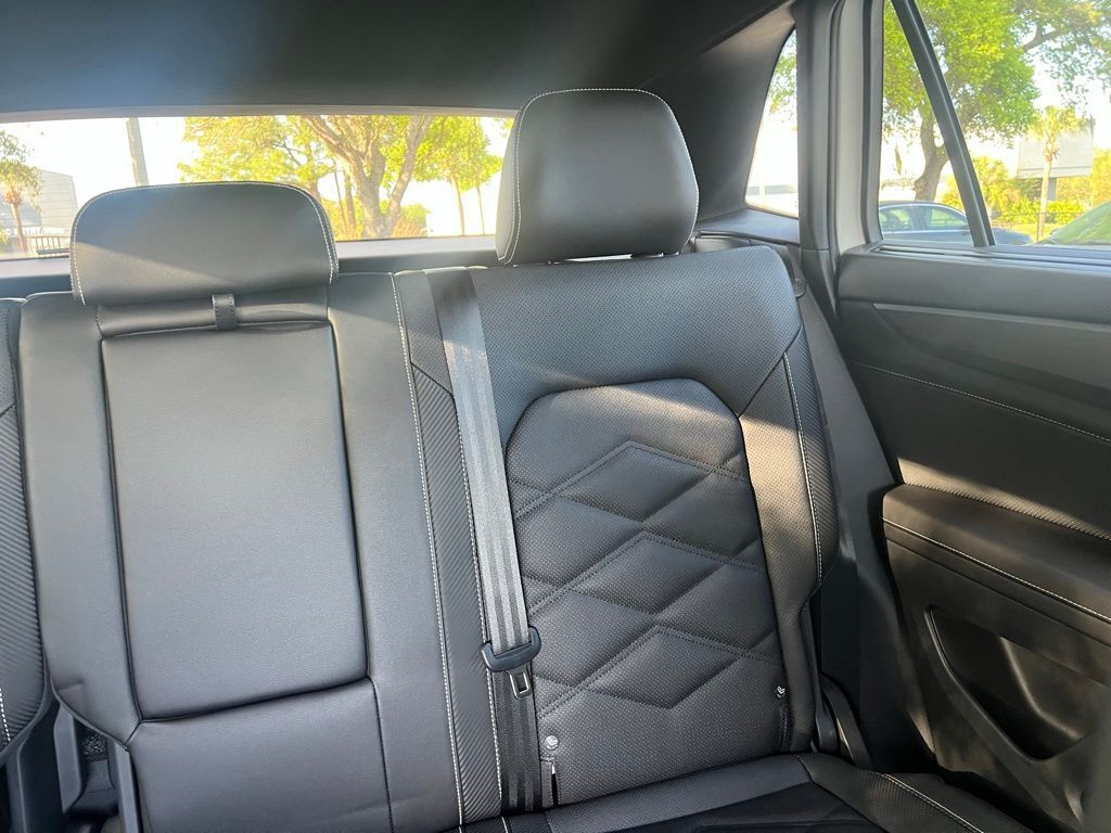 2026 Volkswagen Atlas Cross Sport 2.0T SE w/Technology Tampa FL