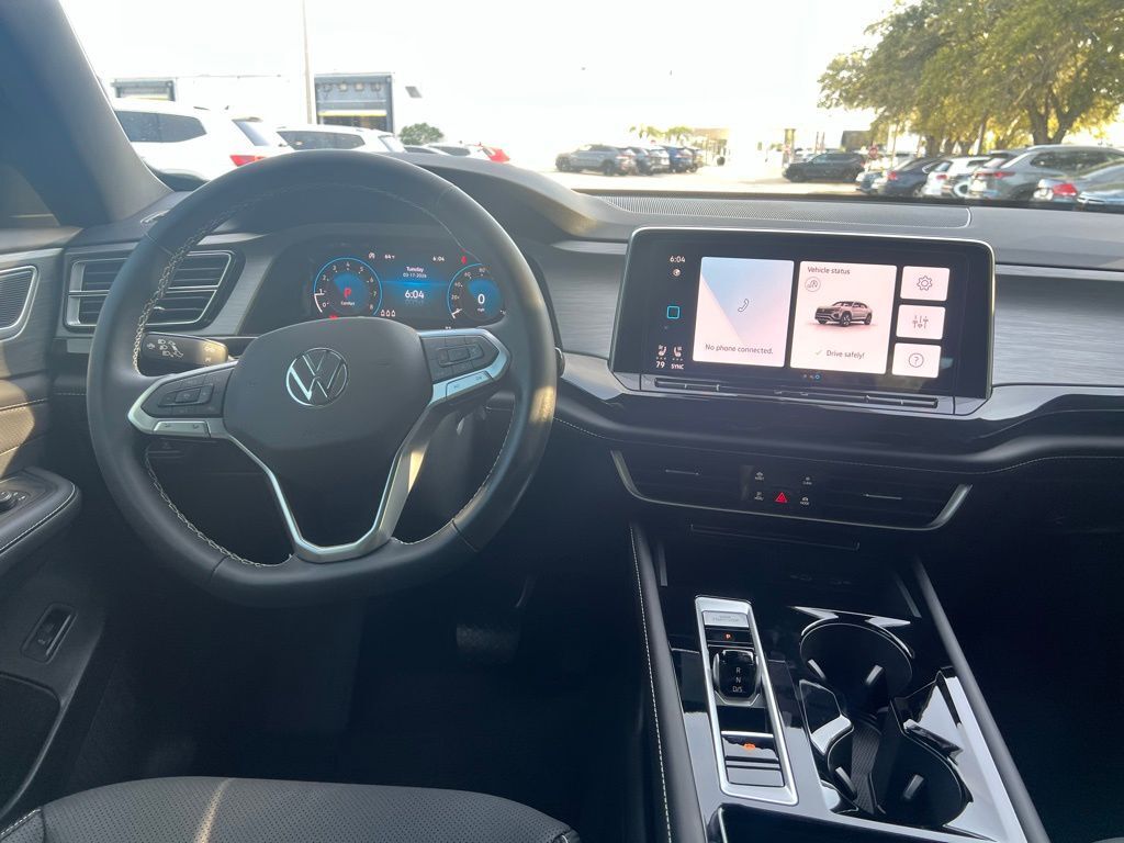 2026 Volkswagen Atlas Cross Sport 2.0T SE w/Technology Tampa FL