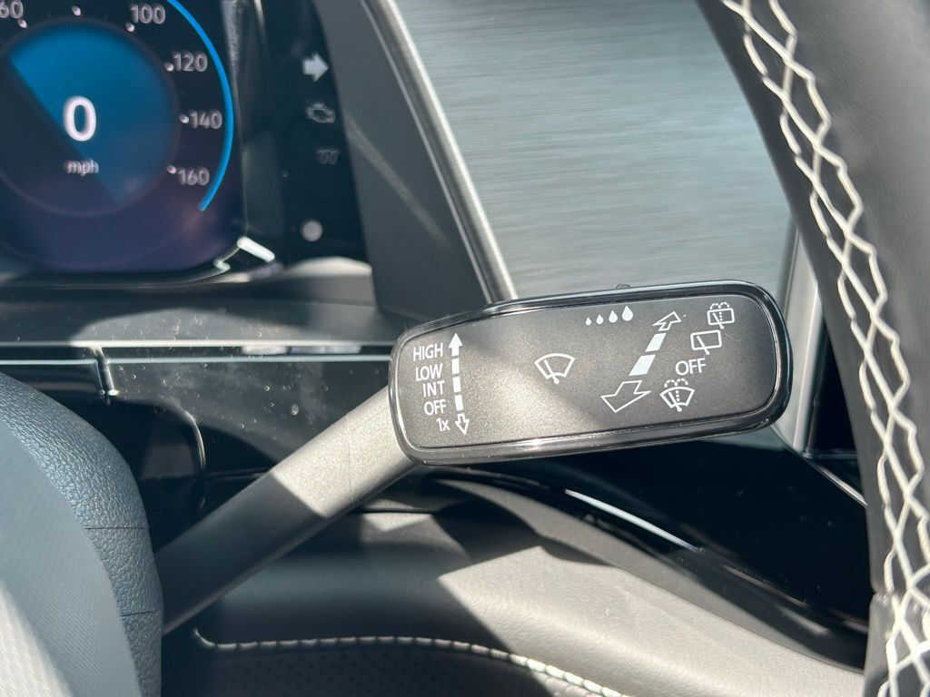 2026 Volkswagen Atlas Cross Sport 2.0T SE w/Technology Tampa FL