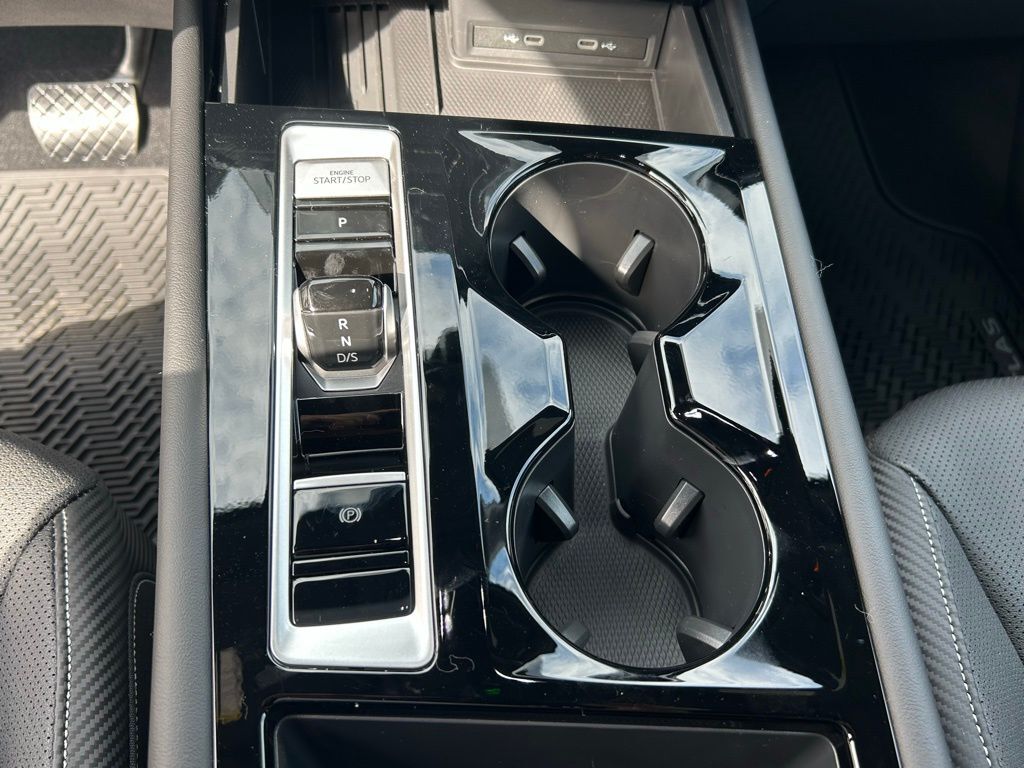 2026 Volkswagen Atlas Cross Sport 2.0T SE w/Technology Tampa FL