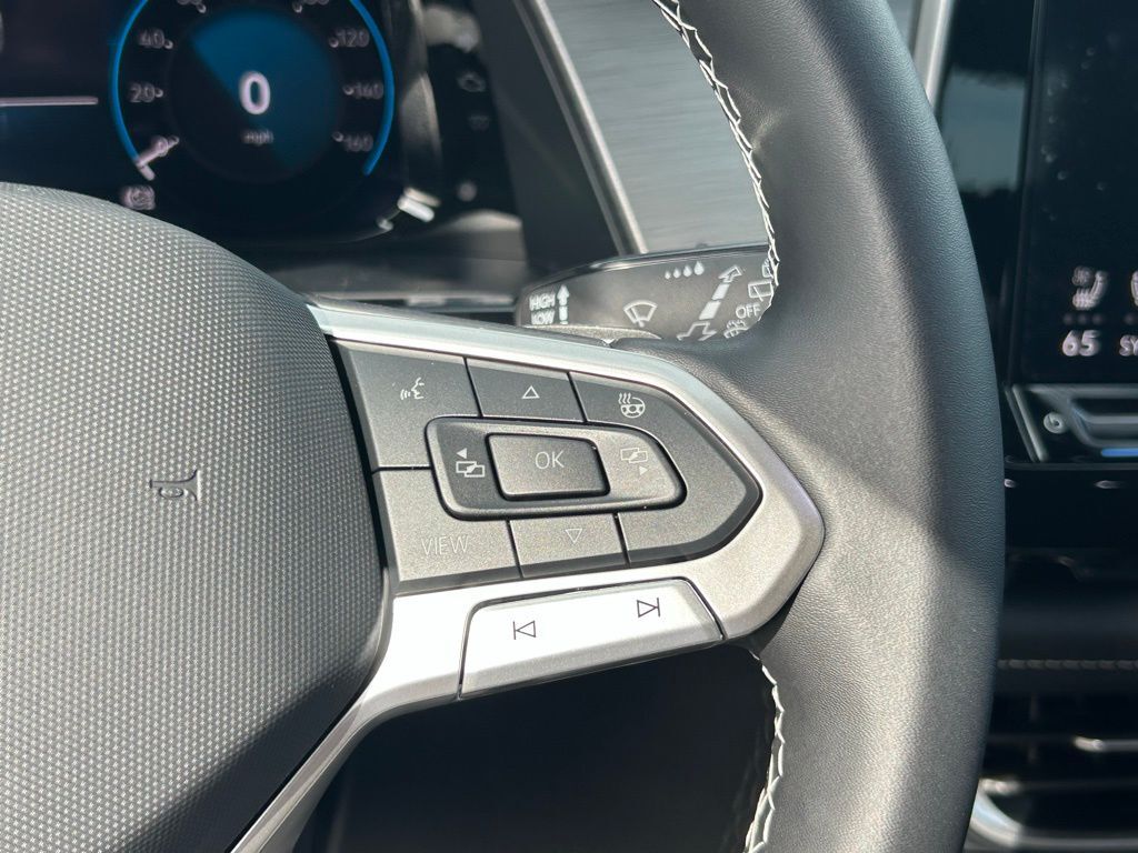 2026 Volkswagen Atlas Cross Sport 2.0T SE w/Technology Tampa FL