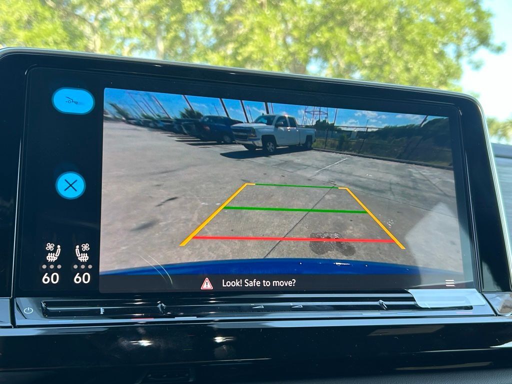 2026 Volkswagen Atlas Cross Sport 2.0T SE Tampa FL